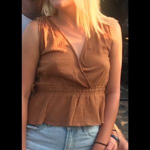 Brown short sleeve top